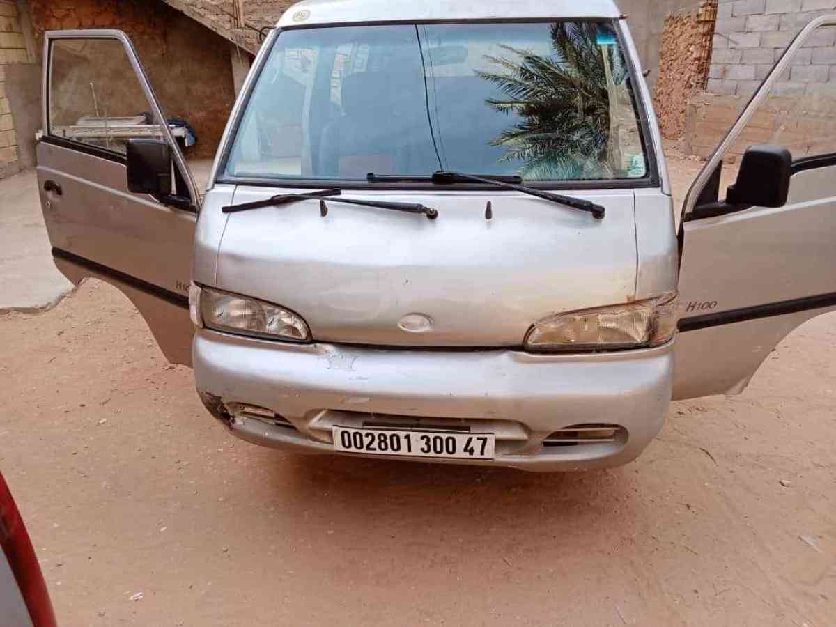 سيارة نفعية H100 - Dhayet Bendhahoua, Ghardaia - Tijelabin