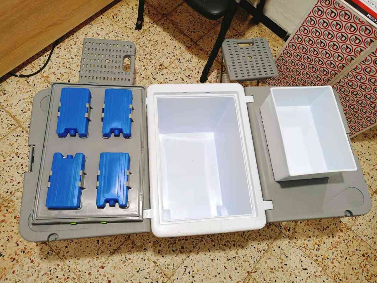 ثلاجة محمولة بطاولة و كراسي كي تبغي تخرج و تخرج معاك ولادك ي - Bouinan, Blida - Tijelabin