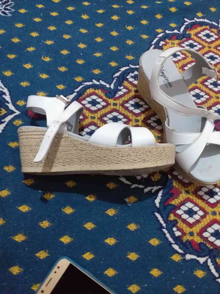 عباءة وصندالة - Sidi Bel Abbes, Sidi Bel Abbes - Tijelabin