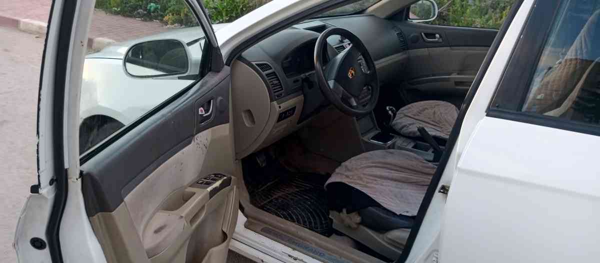 السلام عليكم سيارة مشاء الله الموتار مريفيزي جديد فيها باب ش - Ain Touila, Khenchela - Tijelabin