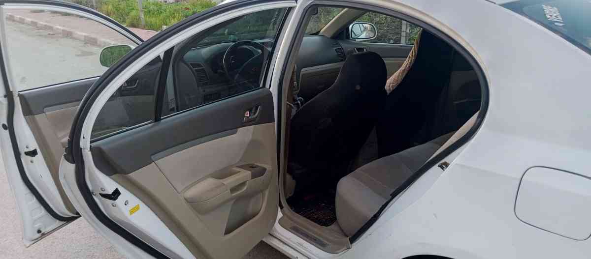 السلام عليكم سيارة مشاء الله الموتار مريفيزي جديد فيها باب ش - Ain Touila, Khenchela - Tijelabin