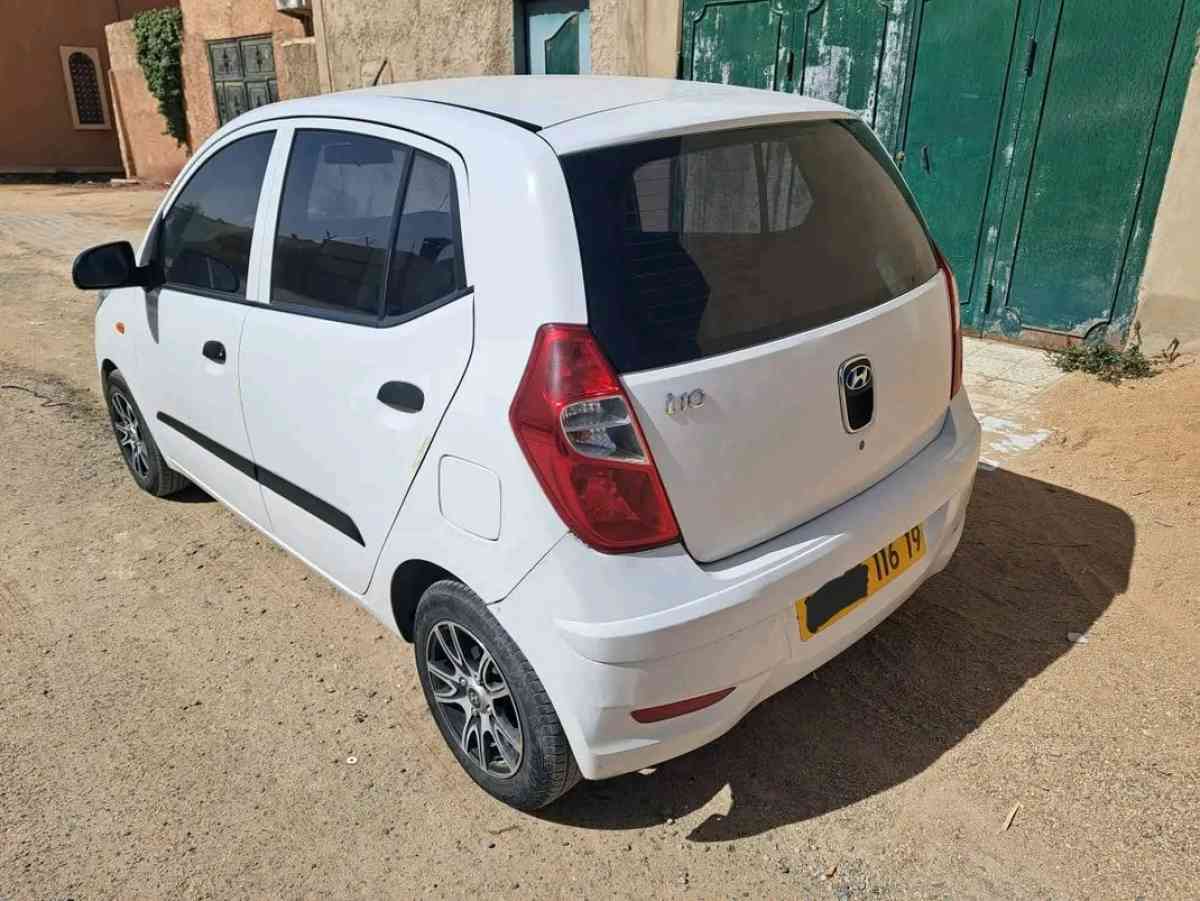 Hyundai i10 2016 - Tamanghasset, Tamanrasset - Tijelabin