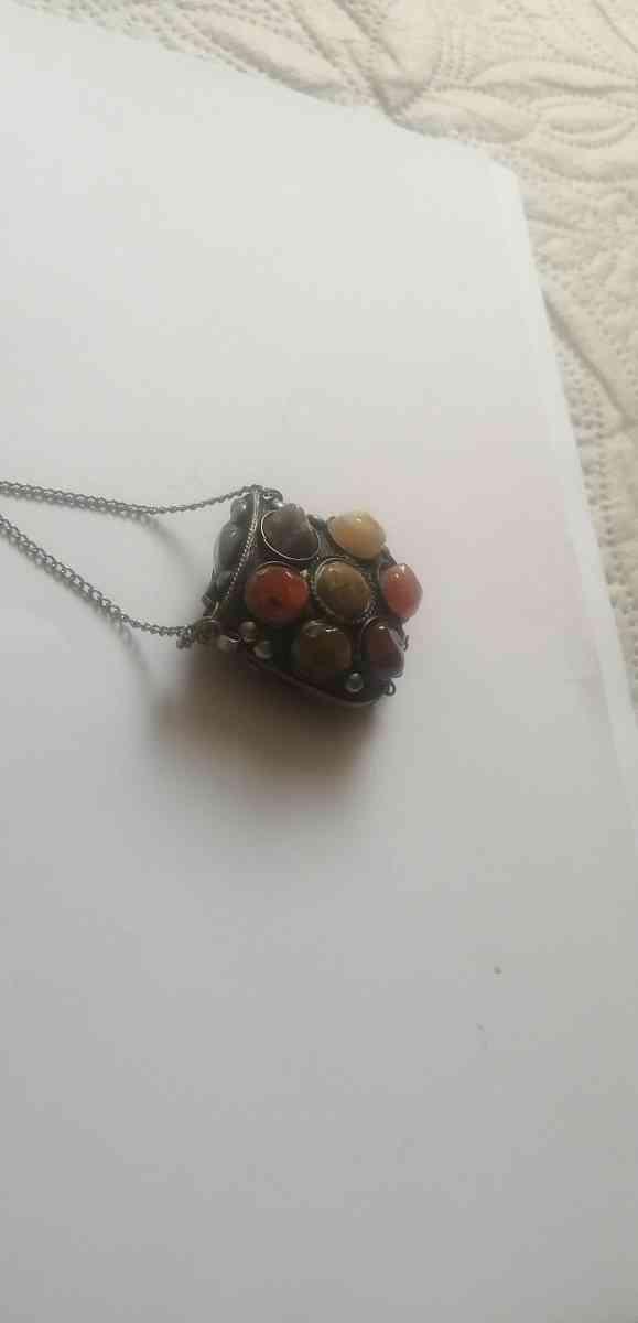 ابريق لزينة وعلاقة - Batna, Batna - Tijelabin