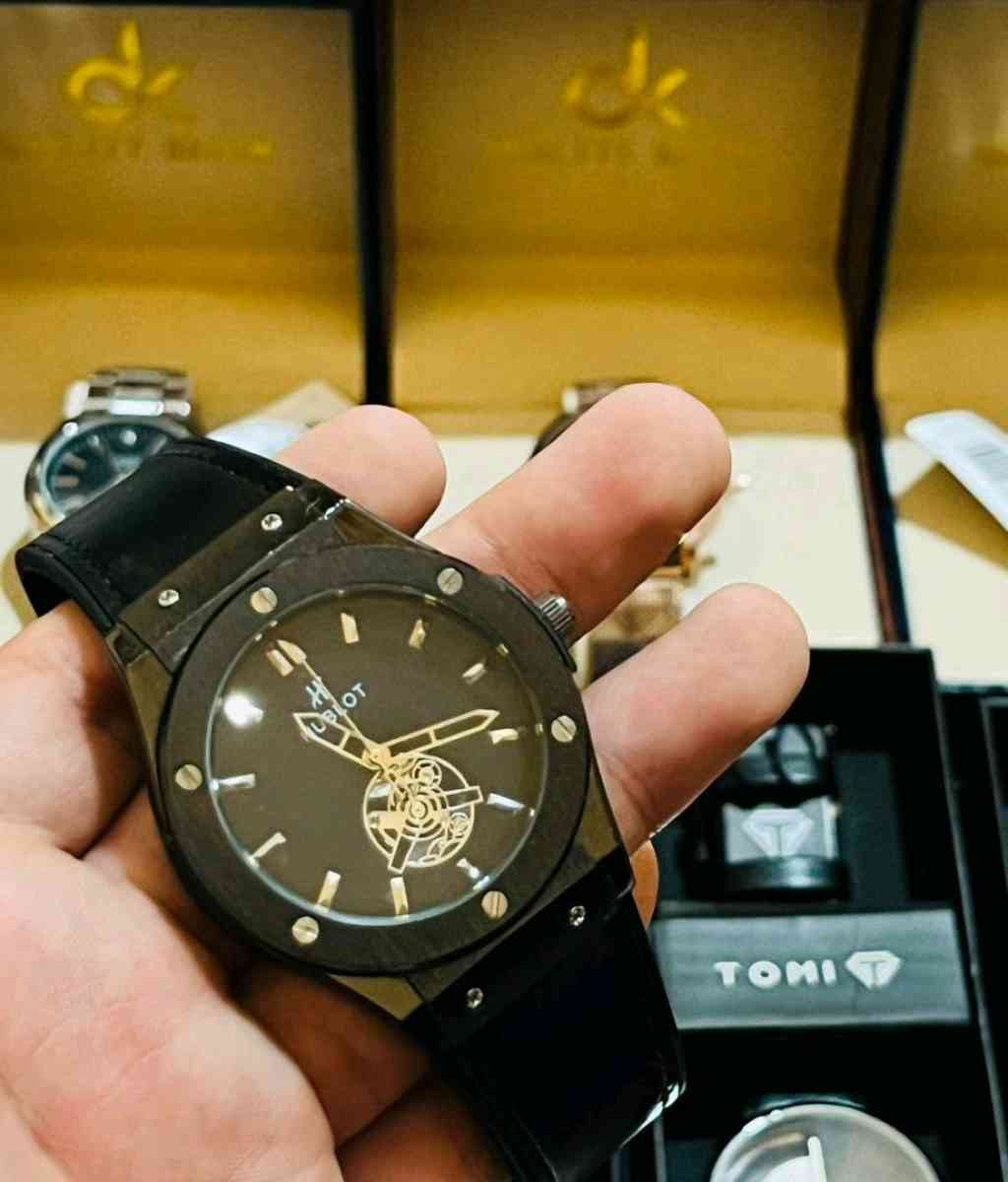 Montre Hublot Noir - Alger Centre, Alger - Tijelabin