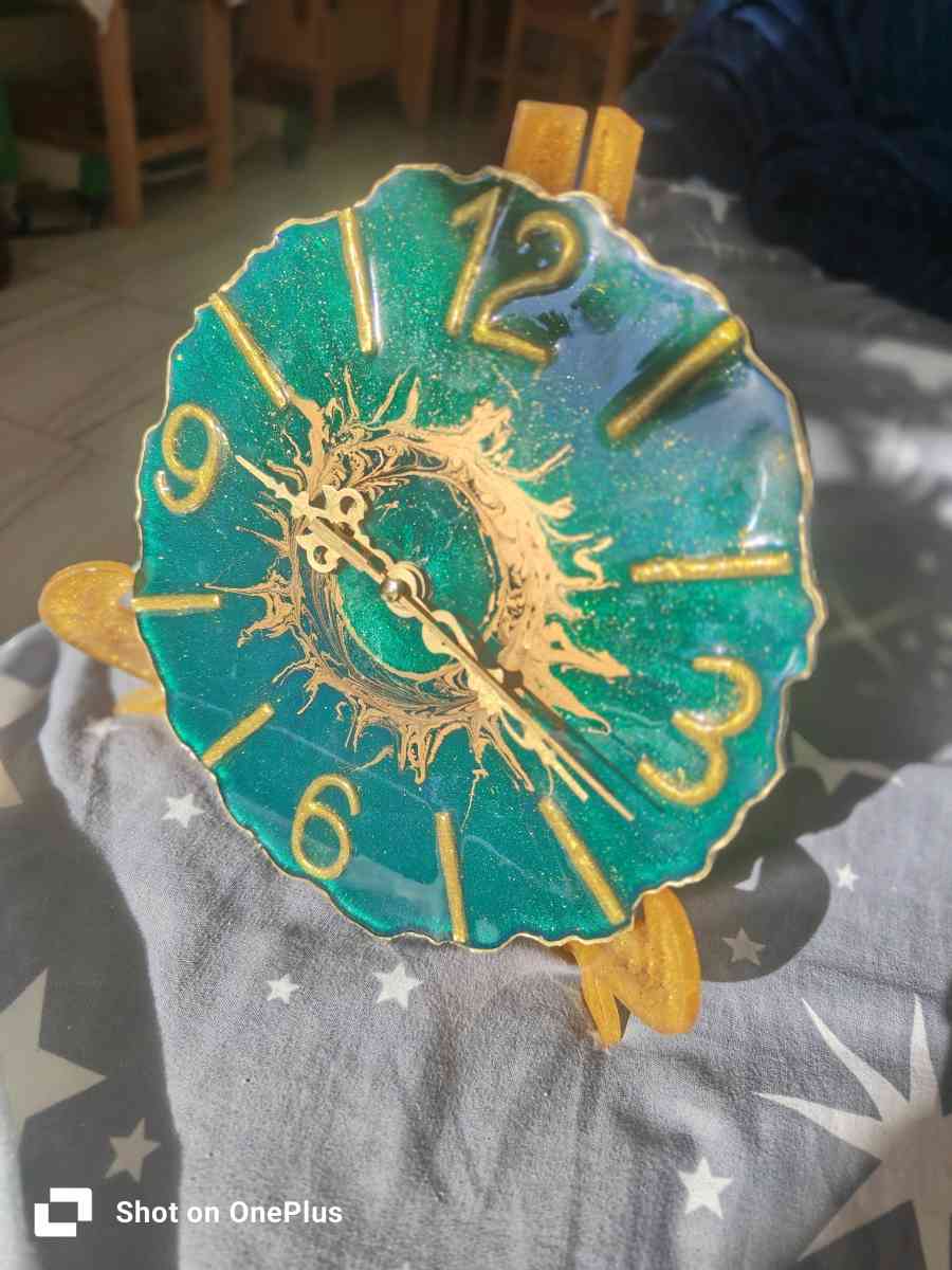 ساعة من الريزين ايبوكسي horloge murale en rsine - Bordj El Bahri, Alger - Tijelabin