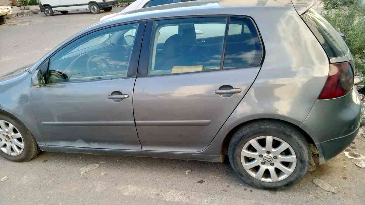 golf 5 19 - Tizi Ouzou, Tizi Ouzou - Tijelabin