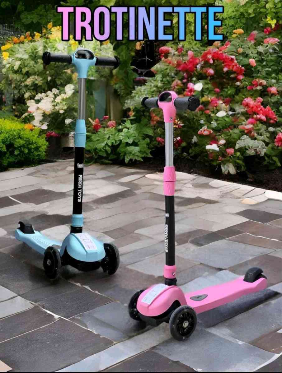 Trottinette Enfant  3 Roues Lumineuses Pliable  Hauteur Rgla - Alger Centre, Alger - Tijelabin