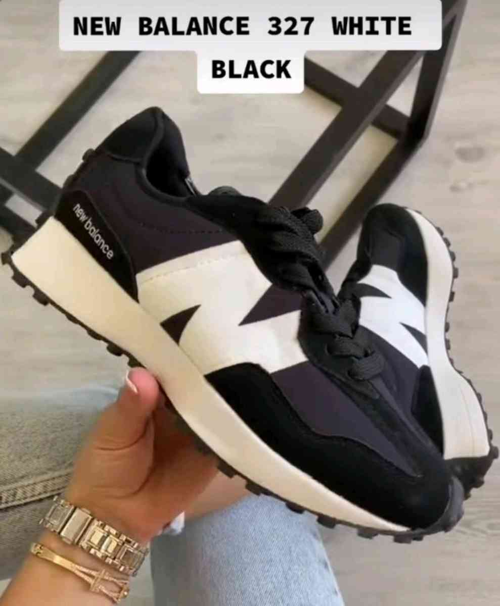 Chaussure new balance black SOLD Turk - Alger Centre, Alger - Tijelabin