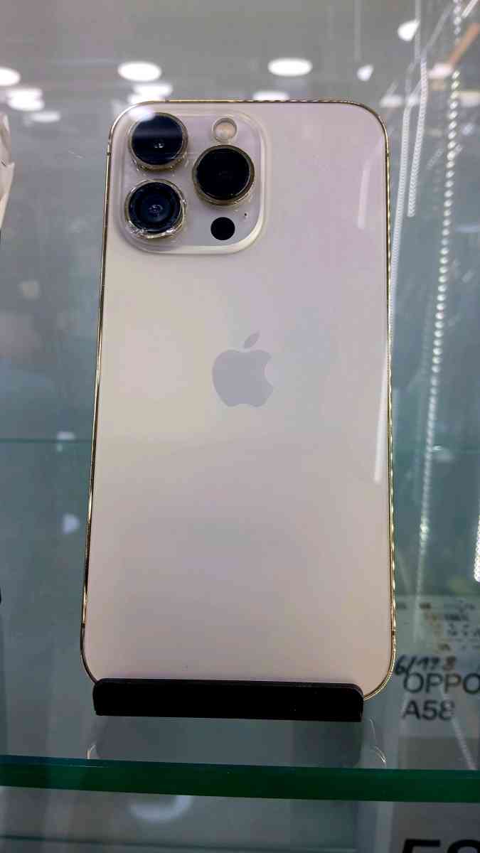 iPhone 13 pro max et 12 pro son bote merci davance - Agouni Gueghrane, Tizi Ouzou - Tijelabin