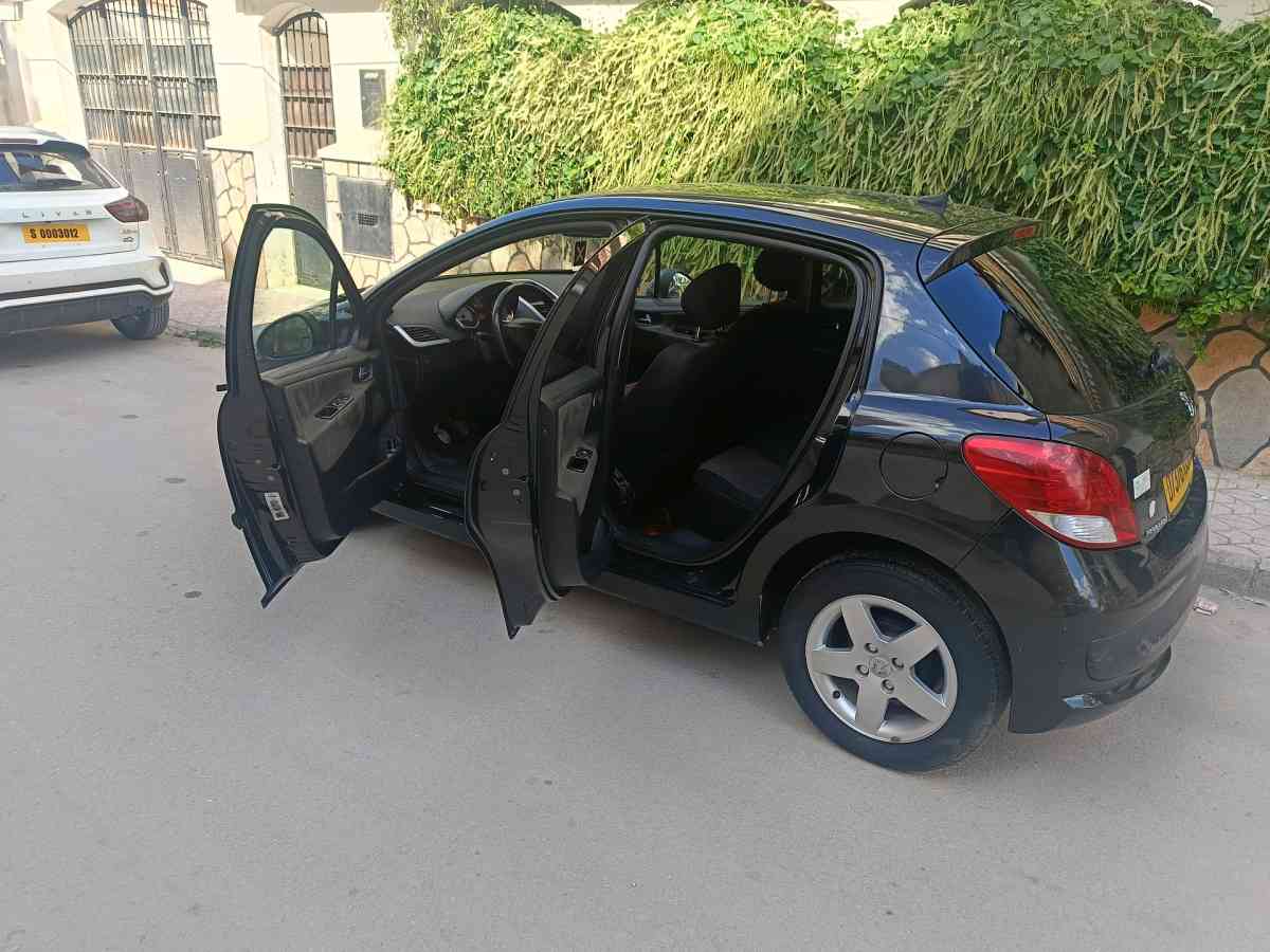 207 ess 14 16v - Ain Touila, Khenchela - Tijelabin