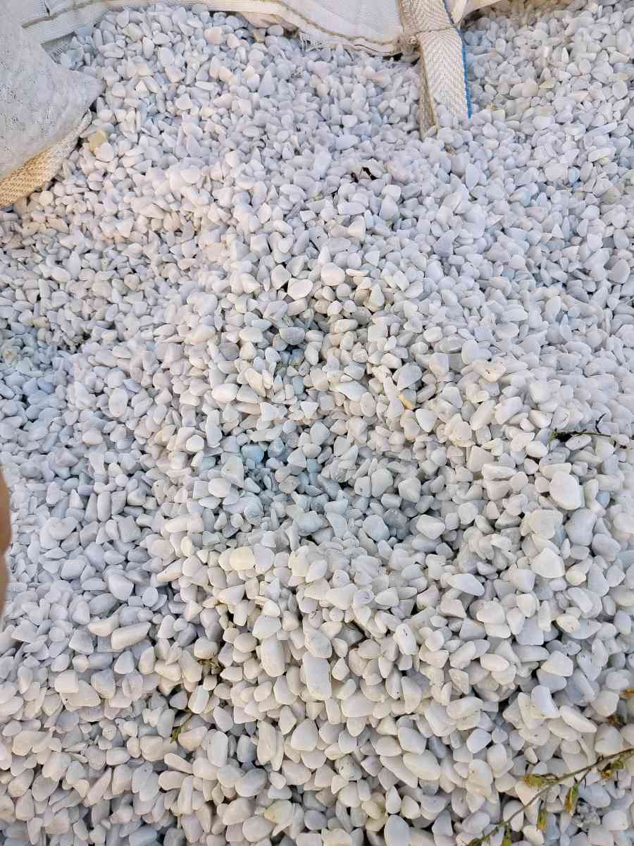 Gravier dcoration للتزيين  Sac   blanc et noir  0550794970 - Dar El Beida, Alger - Tijelabin