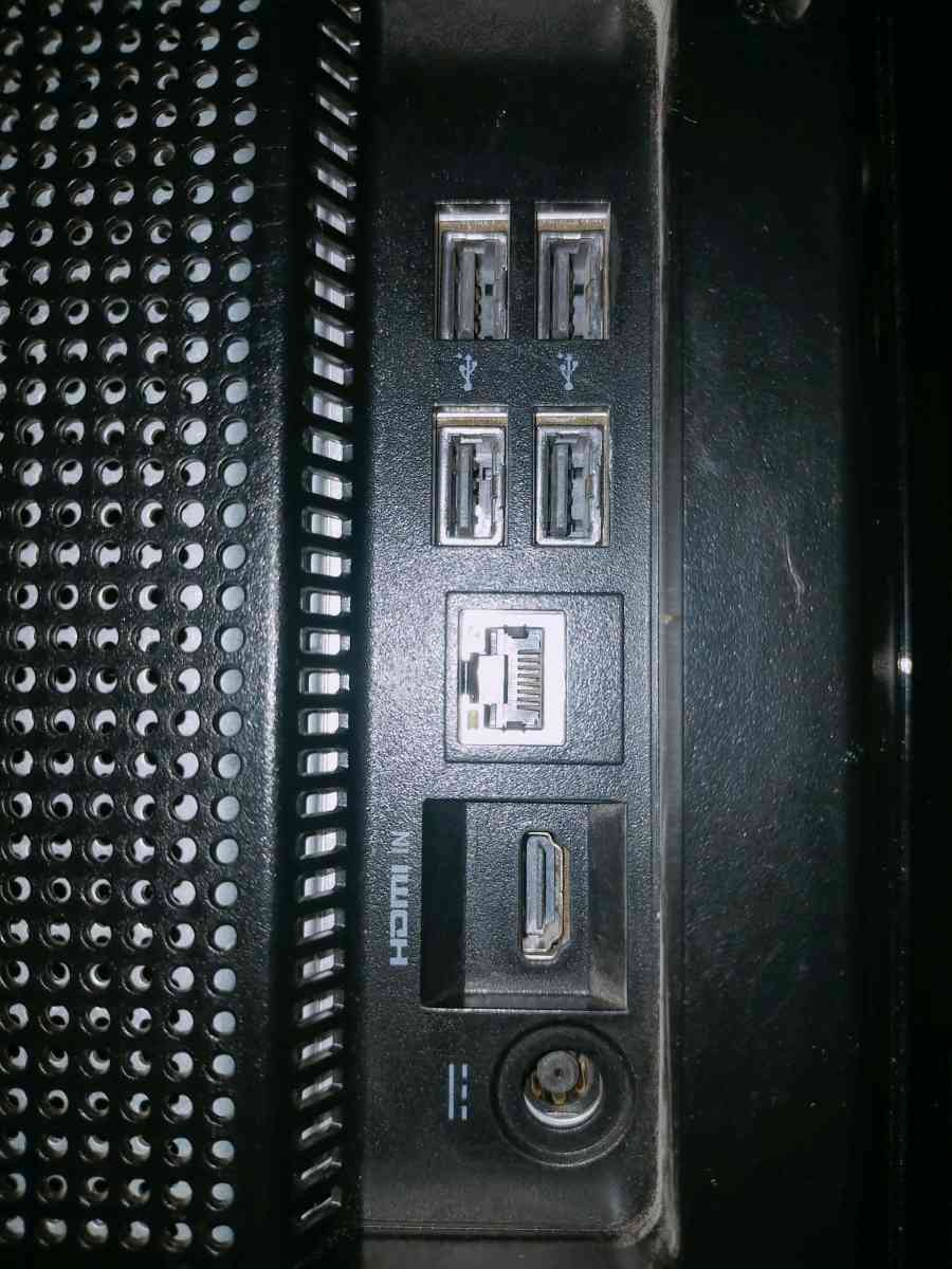 حاسوب مكتبي شاشة متصلة بلحاسوب packard bell - Ain M'lila, Oum El Bouaghi