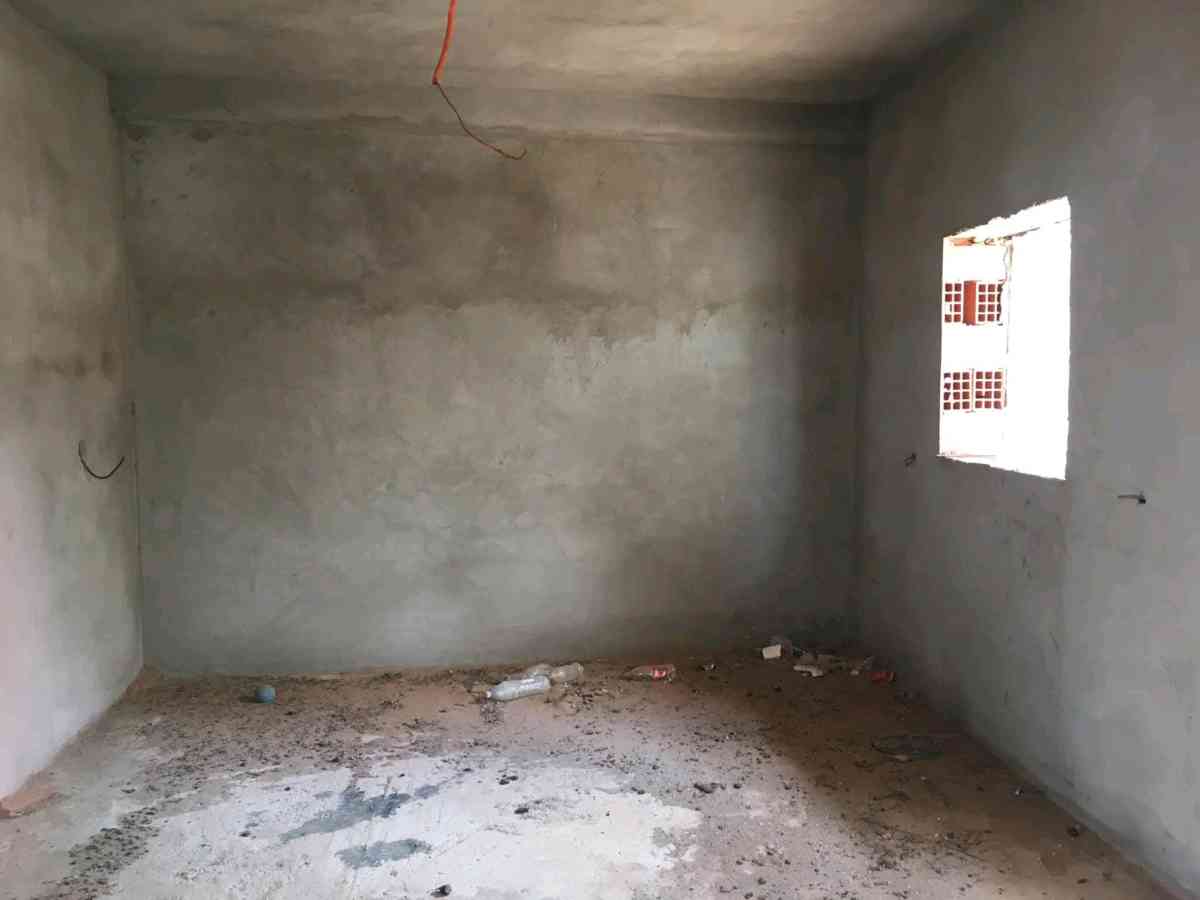 منزل بمساحة 150 متر بقرية الحوض يبعد  ولاية البيض ب 15 كلم - El Bayadh, El Bayadh - Tijelabin