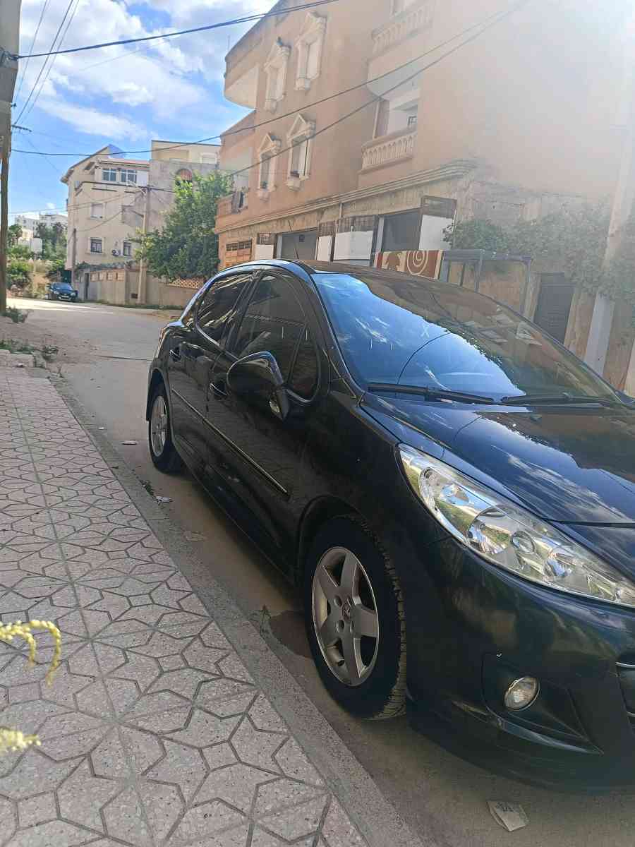 207 ess 14 16v - Ain Touila, Khenchela - Tijelabin