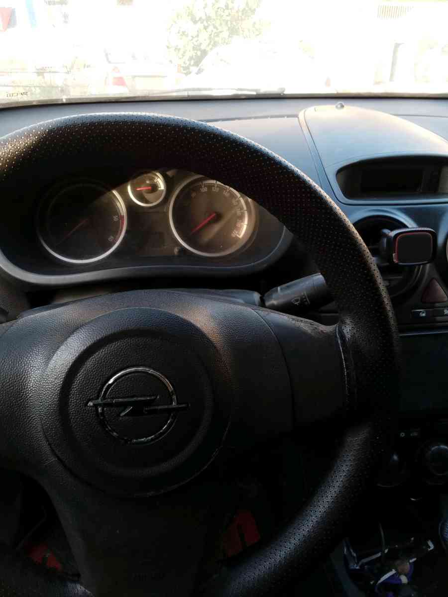 Opel Corsa 13 cdti 6 vitesse - Kouba, Alger - Tijelabin