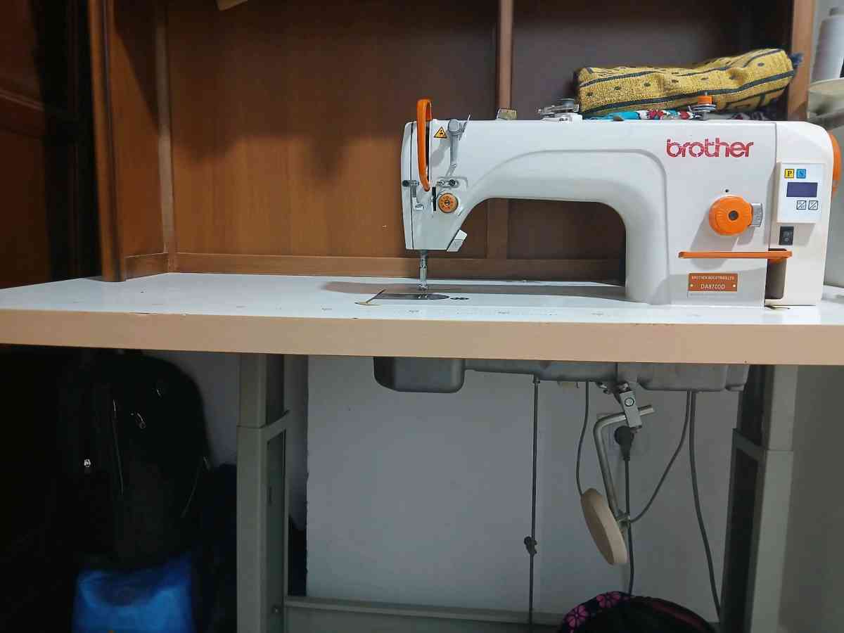 اثاث منزلي مستعمل معروض للبيع ارجو اعطائي سعر مناسب له - El Hamdania, Medea - Tijelabin