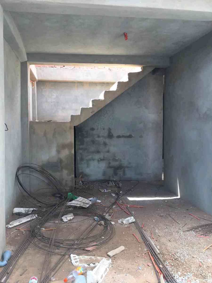 منزل بمساحة 150 متر بقرية الحوض يبعد  ولاية البيض ب 15 كلم - El Bayadh, El Bayadh - Tijelabin