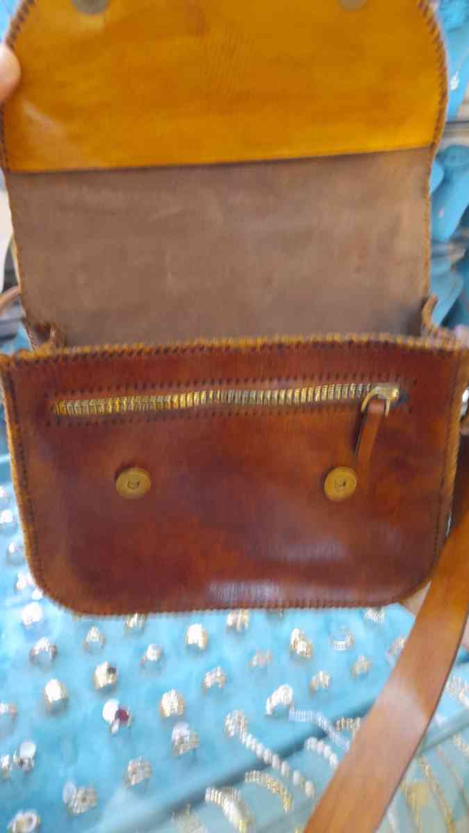 شنطه جلد hand made - Ain Naga, Biskra - Tijelabin