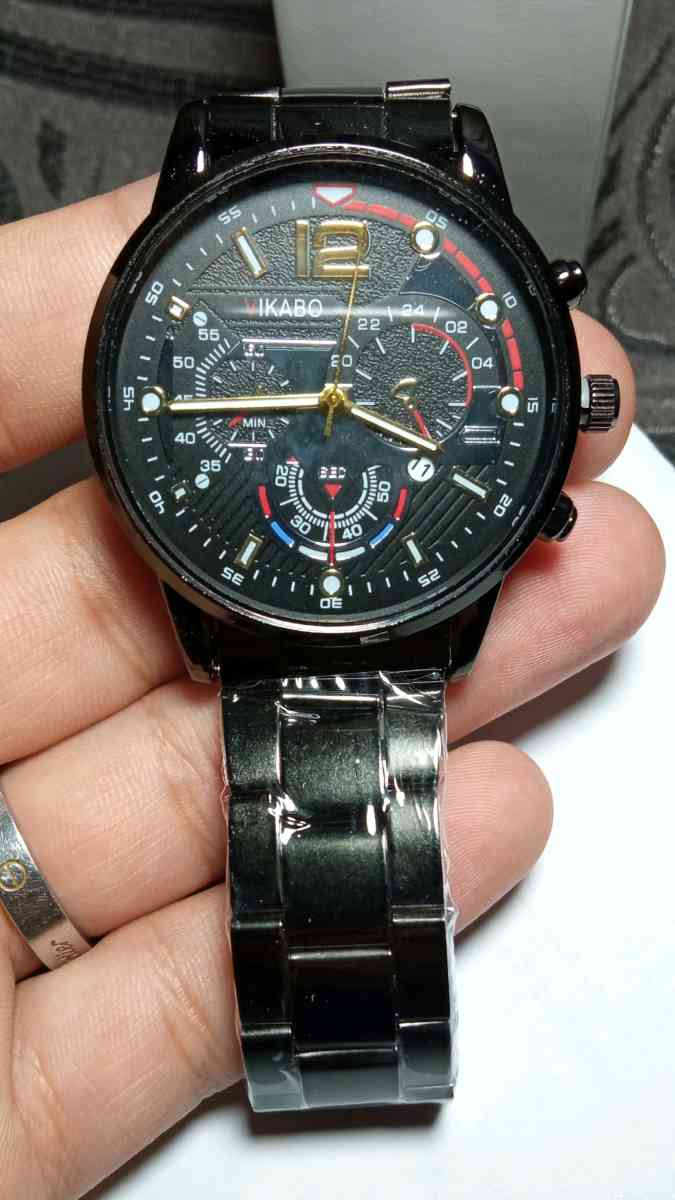 ساعات رجالية أنيقة  تصميم راق وسعر مناسب - Oued Fodda, Chlef - Tijelabin