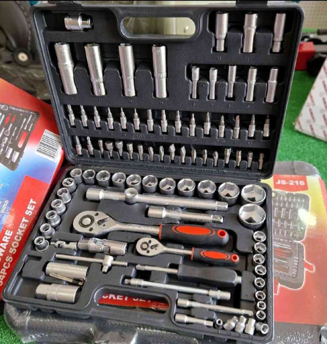 Caisse a outils 94 pices - Alger Centre, Alger