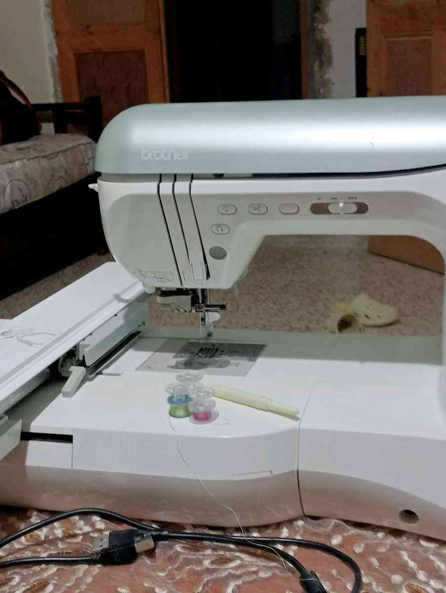 machine v3 innovis2200 - Azzaba, Skikda - Tijelabin