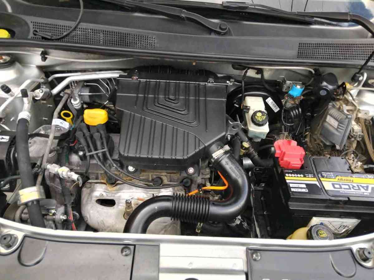 Renault symbole - Ouadhia, Tizi Ouzou - Tijelabin