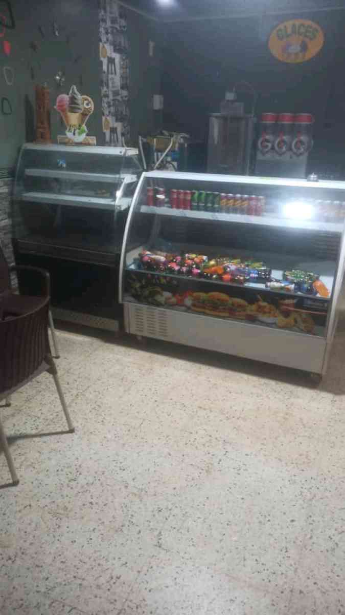 material pizza - El Aricha, Tlemcen - Tijelabin