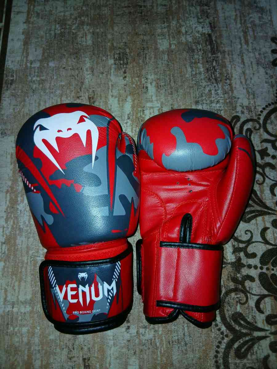 قفازات اليدين الخاصة بالكيك بوكسينغ - Alger Centre, Alger