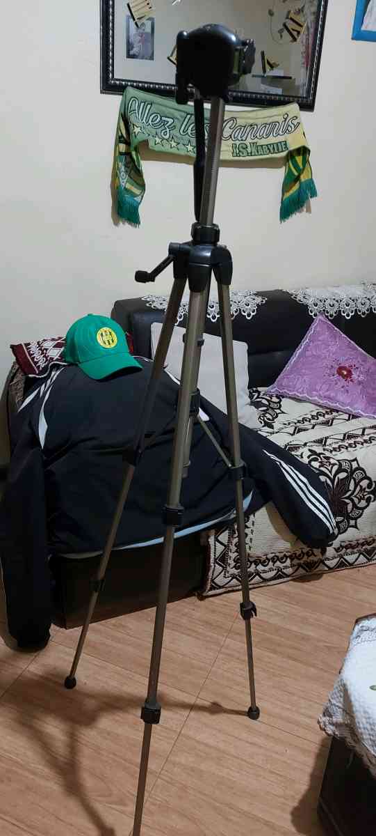 tri pieds pour camera - Boumerdes, Boumerdes - Tijelabin