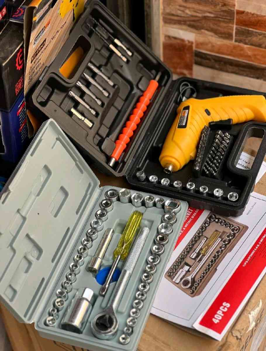 Pack visseuse ouruissi et caisse 40 pcs - Ain El Orak, El Bayadh - Tijelabin