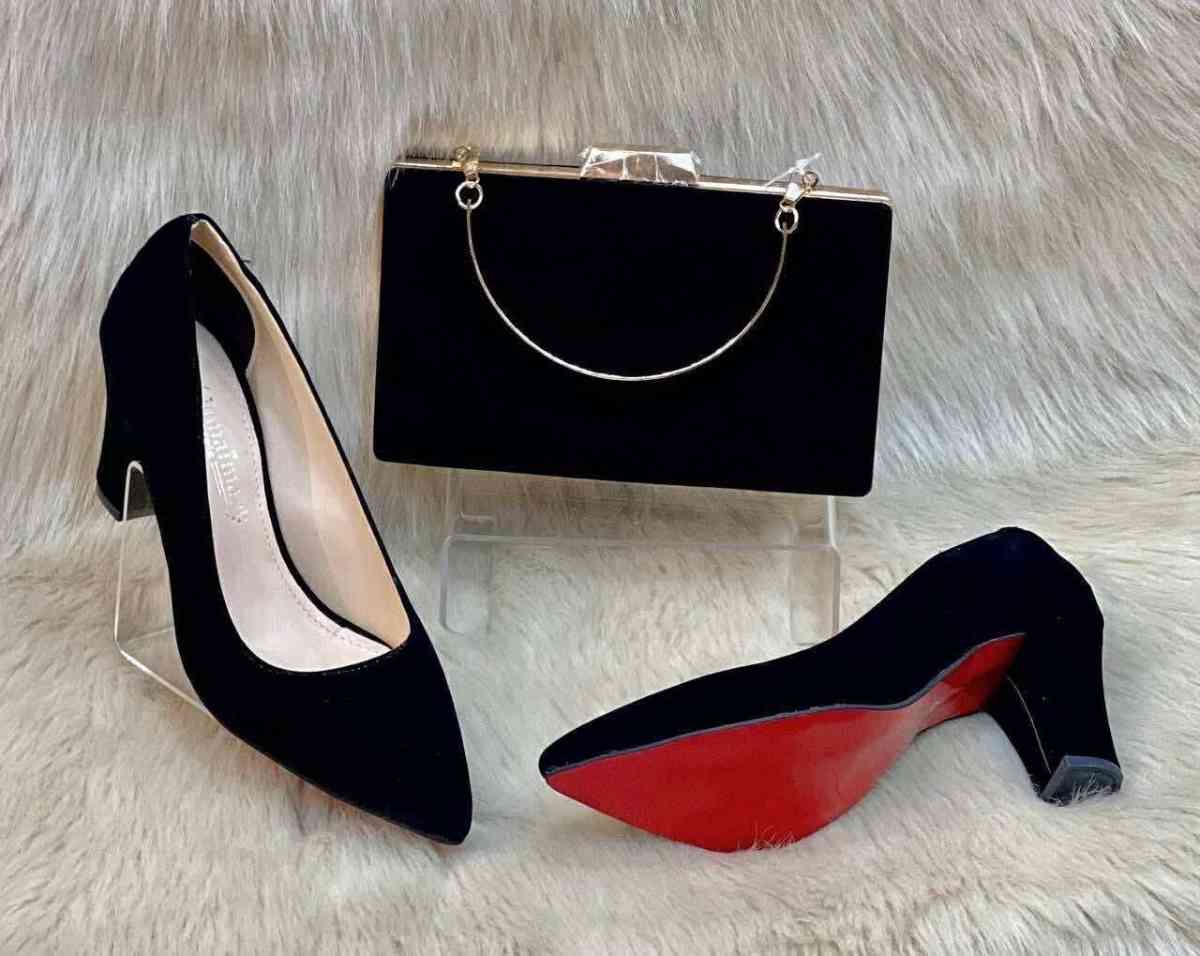 Escarpins En Daim Talons - Alger Centre, Alger - Tijelabin