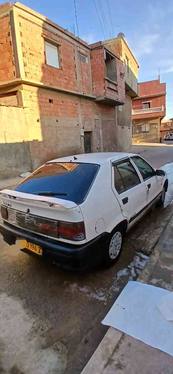 renault 19 - Hassi Bounif, Oran