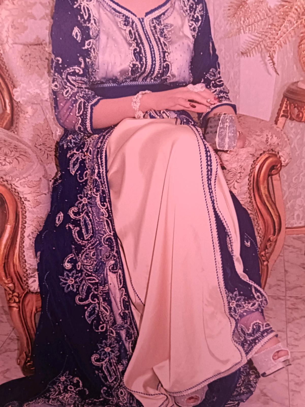 قفطان - Menaceur, Tipaza