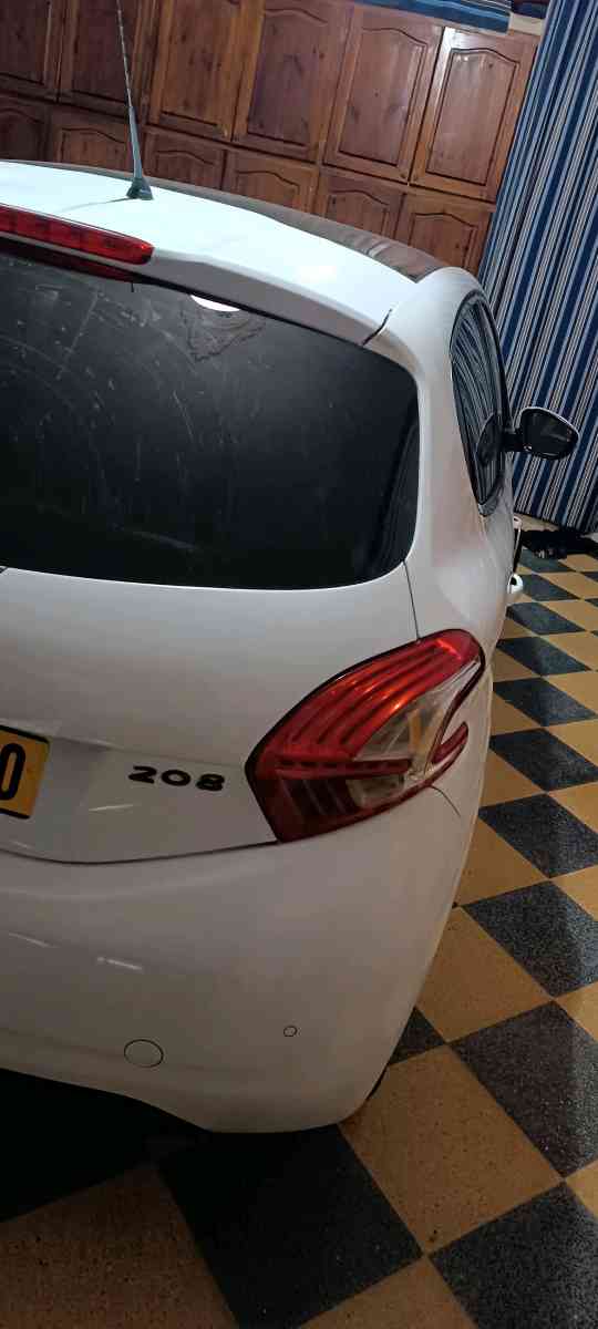 Peugeot 208 - Mascara, Mascara - Tijelabin