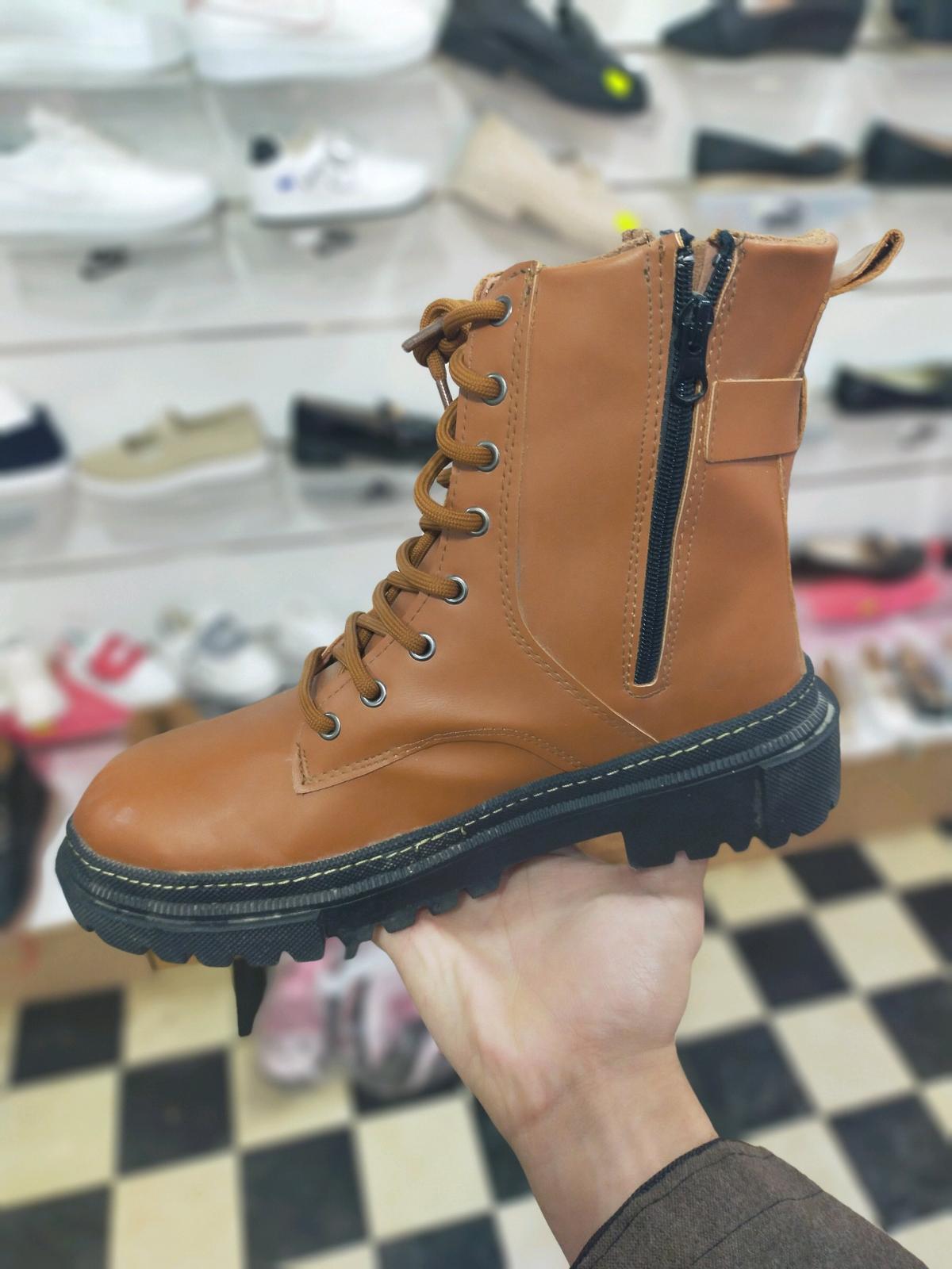 حذاء شتوي نسائي - Ain El Orak, El Bayadh - Tijelabin