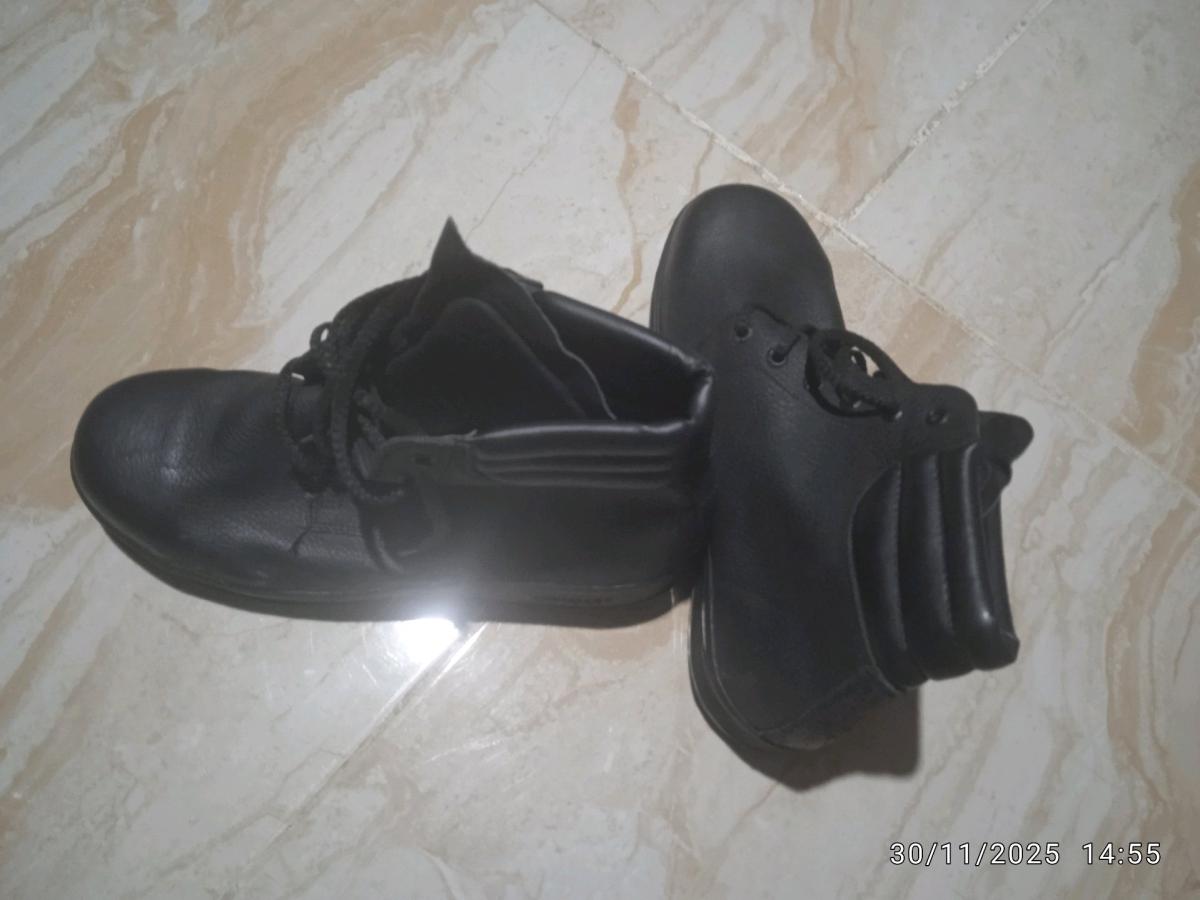 حذاء جلدي - Bordj Bou Arreridj, Bordj Bou Arreridj - Tijelabin