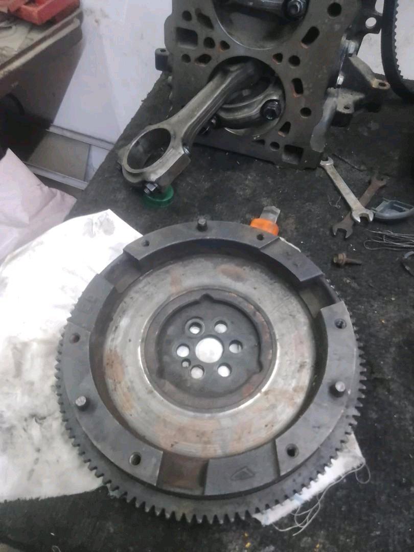 قطع غيار محرك شراد إصلية مستعملةpompe a lhuile pompe a eau - Ouled Hedadj, Boumerdes - Tijelabin