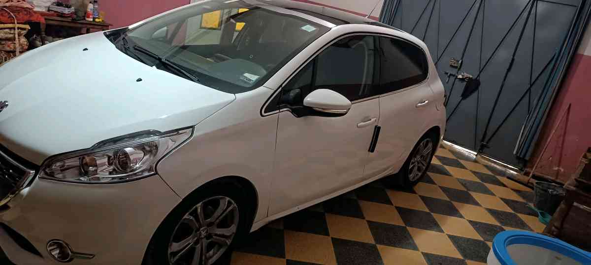 Peugeot 208 - Mascara, Mascara - Tijelabin