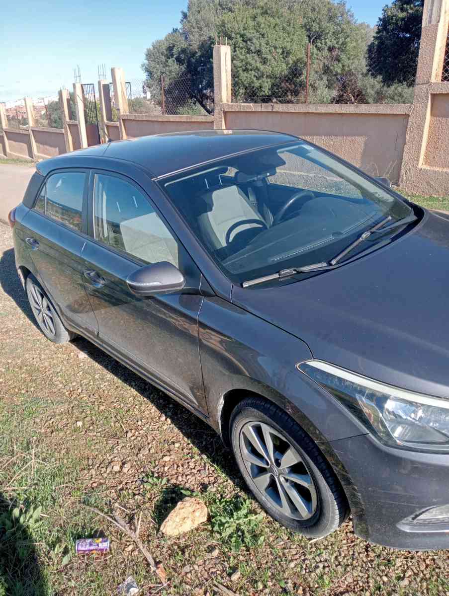 hyundai i20 crdi 2018 - Tipaza, Tipaza - Tijelabin