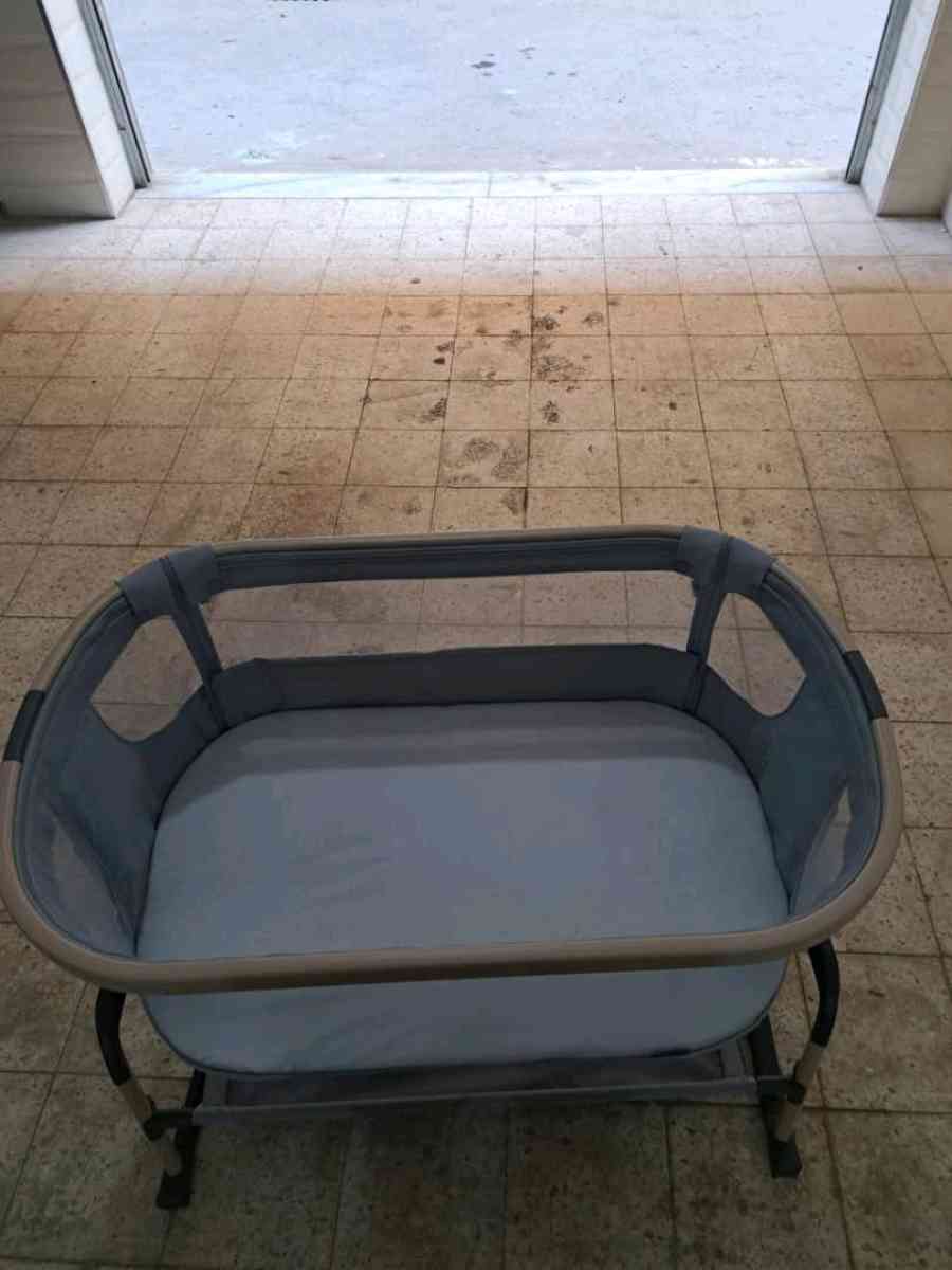 lit bebe - Ain Chouhada, Djelfa - Tijelabin