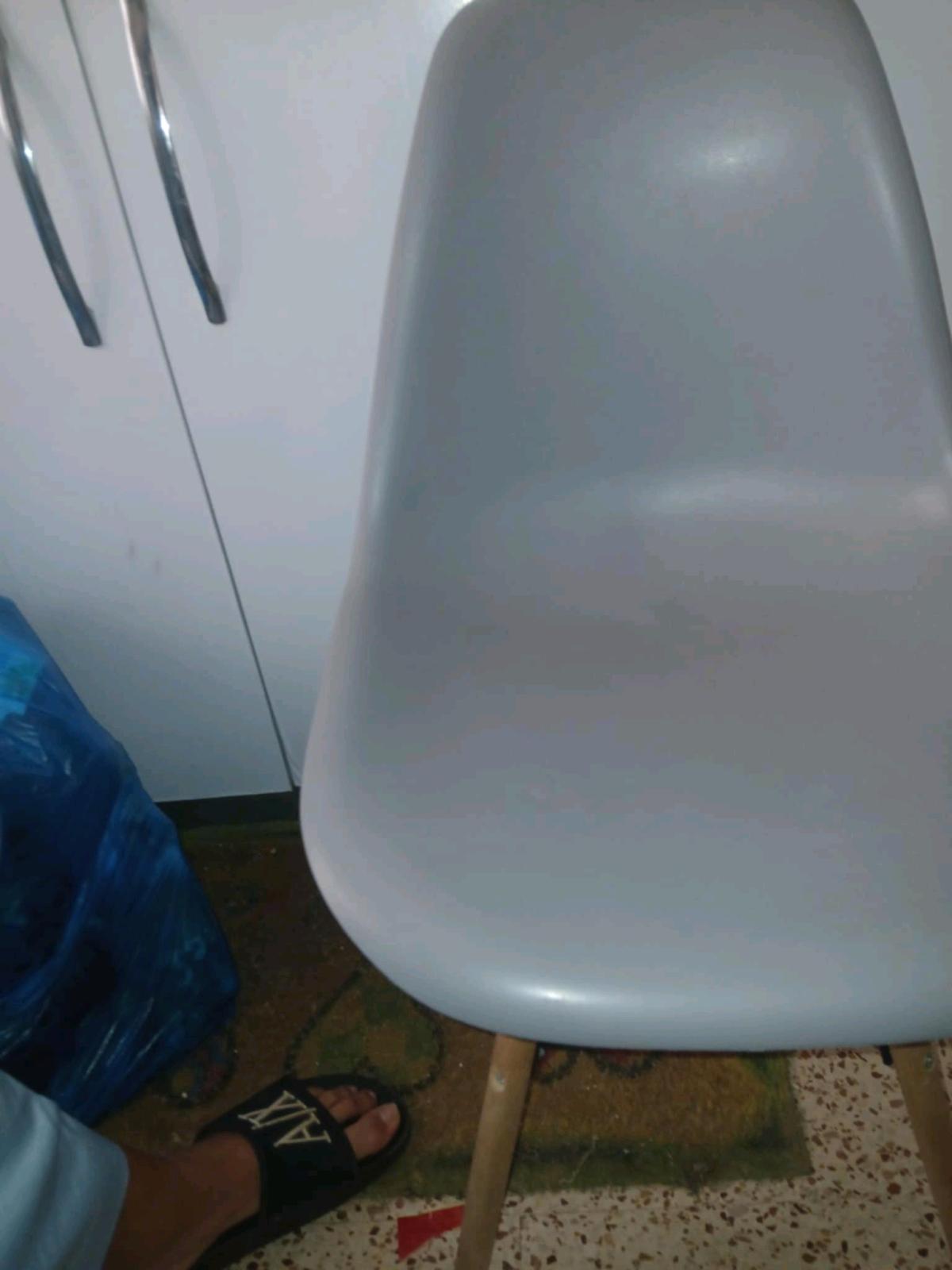 table de cuisine avec 4 chaises - Mahelma, Alger - Tijelabin