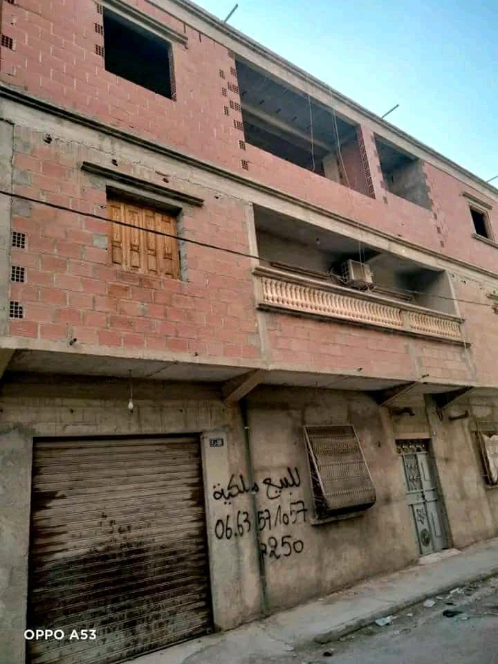 سكن للبيع 250 متر مربع ذو واجهتين - Ain Kercha, Oum El Bouaghi - Tijelabin