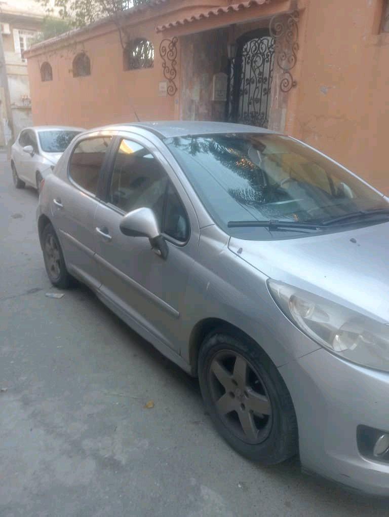 peugeot 207 essence 2012 - Draria, Alger - Tijelabin