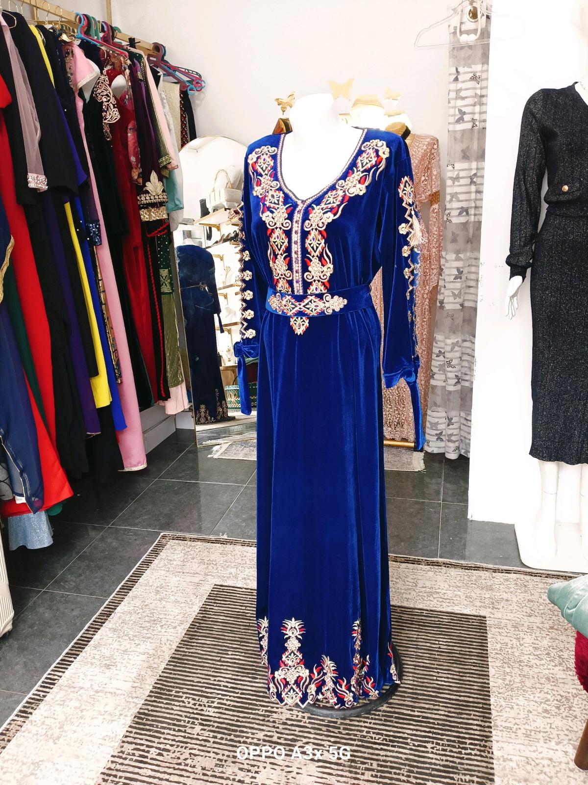 robe de soire simple pour lhiver - Boumerdes, Boumerdes - Tijelabin