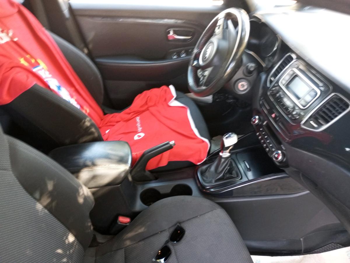 Kia carens 7places 17 crdi anne 2015 - Sidi Moussa, Alger - Tijelabin