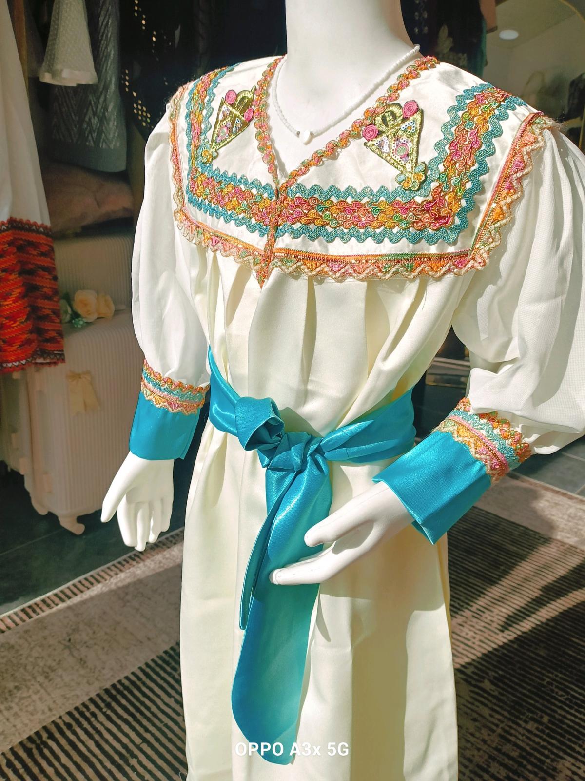 robe kabyle pour les petites filles - Boumerdes, Boumerdes - Tijelabin