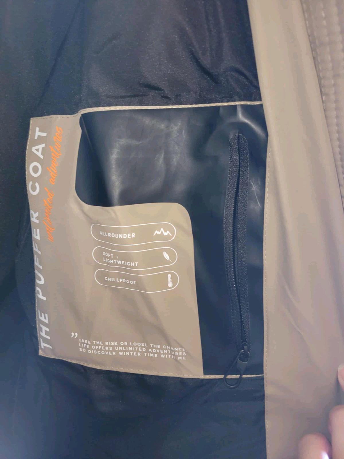 Arctic Beige Long Parka - Annaba, Annaba - Tijelabin