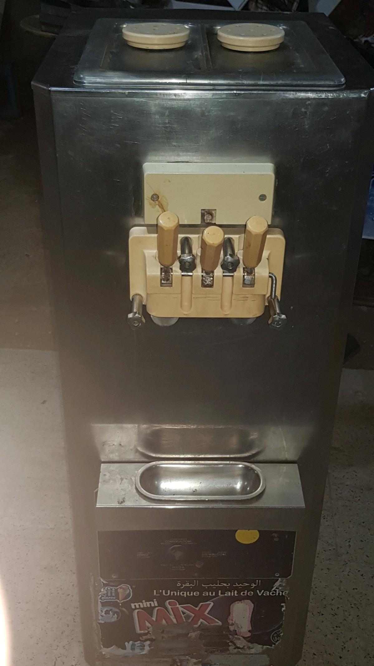 ألة مثلجات إيطالية - Ain Tadles, Mostaganem - Tijelabin