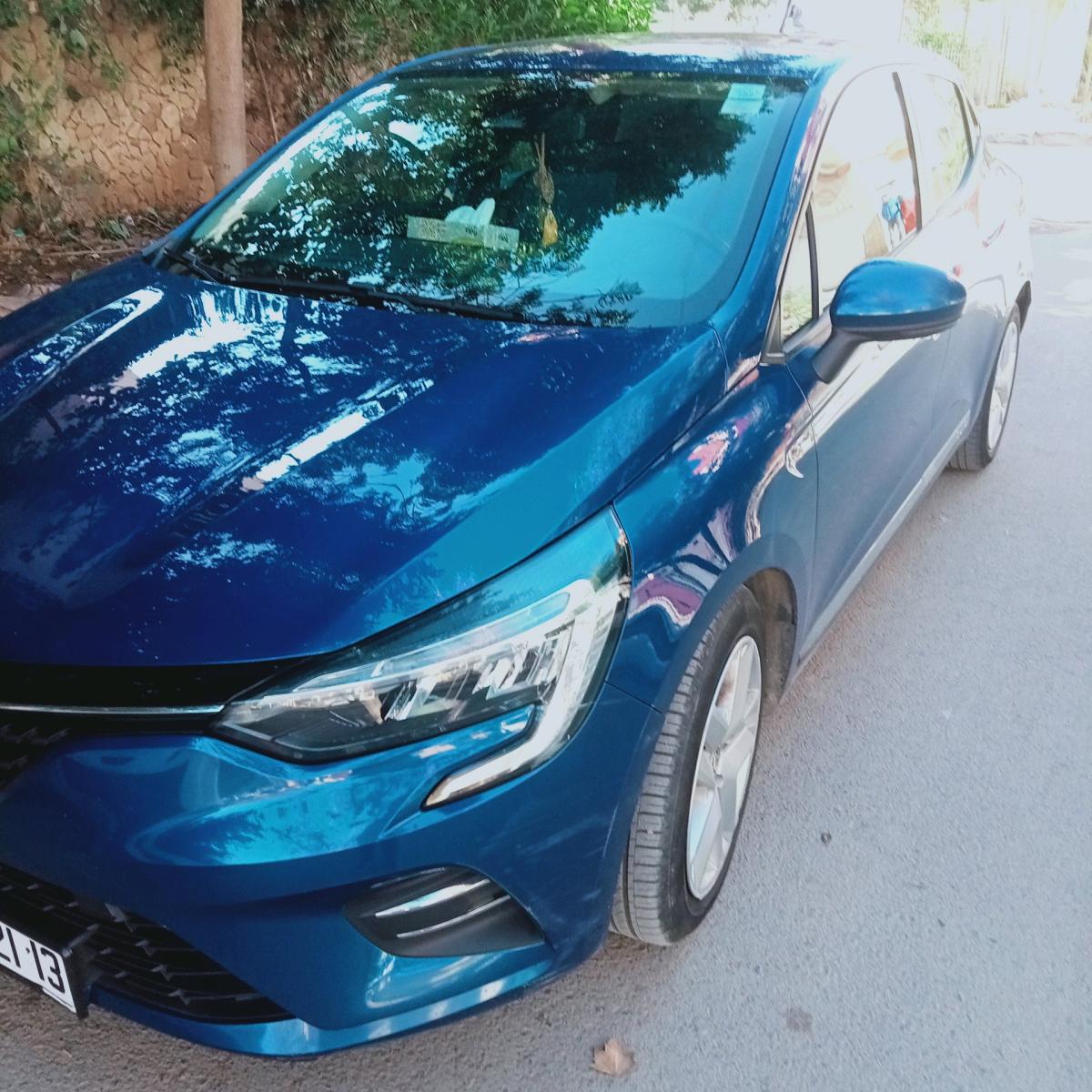 voiture Renault Captur essence - Chetouane, Tlemcen - Tijelabin
