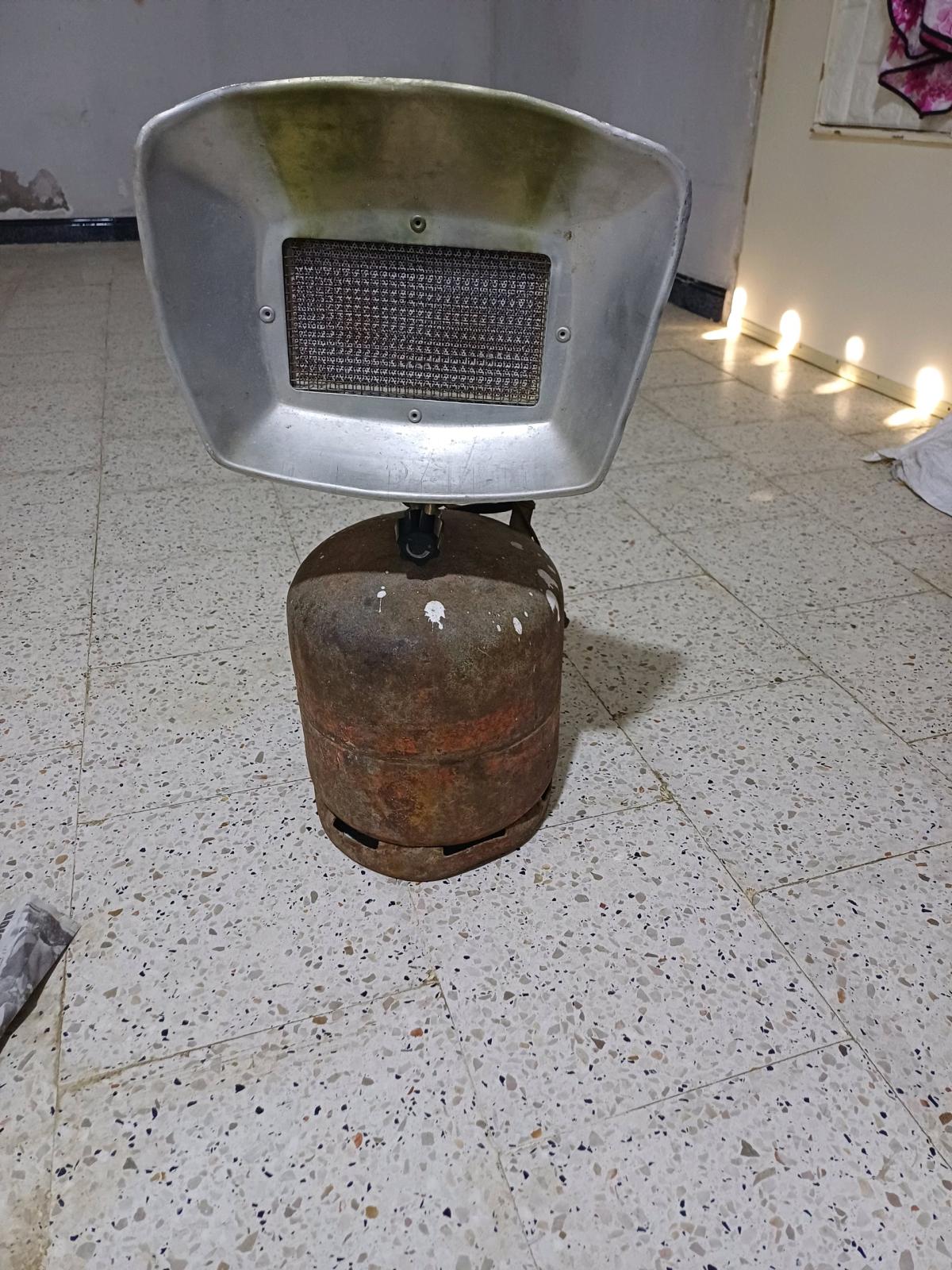 قرعة غاز مع المدفأة تاعها - Bordj El Kiffan, Alger